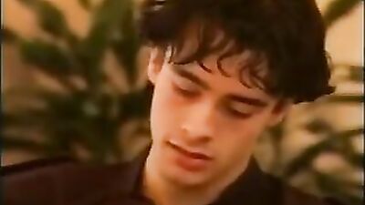 Barber Shop Handjobs: Amateur Action in the Barbershop!