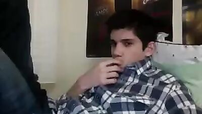 Double-Handed Cum Shots: Amateurs Get Down and Dirty!