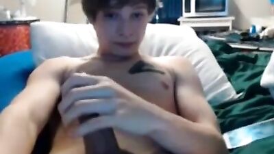 Hot Hole Amateur Cum Shot: The Ultimate Solo Camshow Experience This hot new release features an amateur performer who loves to show off his hole and blow a massive load!