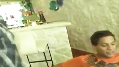 Cock sandwich: Hardcore Oral Group Sex!