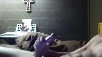 Wanking for Jesus - Amateur Cum Shots Solo