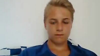 Young Blond Cutie Cums on Cam in Sexy Teen Boy Porn!