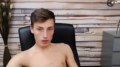 Back Yard Cam Show Extras: Cum Shots Handjob Solo!