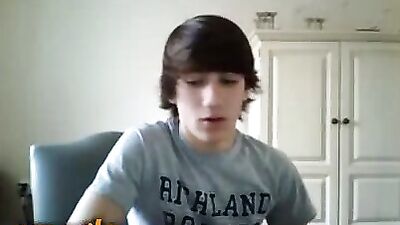 Teenage Dream: Cumshot Confessions of a Smooth Twink!