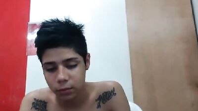 Latino Cum Shot Handjob with Smooth Skinny Boy on Cam!