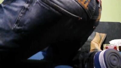 Wanking in Front of Friends: The Ultimate Amateur Cum Shots Handjob Experience