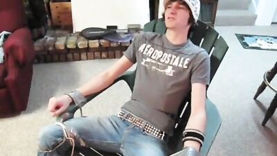 Amateur Fetish Kissers: A Better Offer?