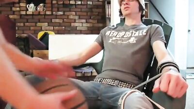 Amateur Fetish Kissers: A Better Offer?