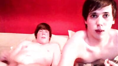 Gay Porn Amateurs: Cam 2264 - Cum Shots and Handjobs!