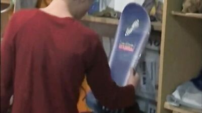 Unexpected Encounters in the Shop: Gay Porn Messing Around with Bareback Big Cocks!