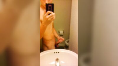 Arab Boi Reveals His Secret Desire with Straight Boys on Web-Cam!