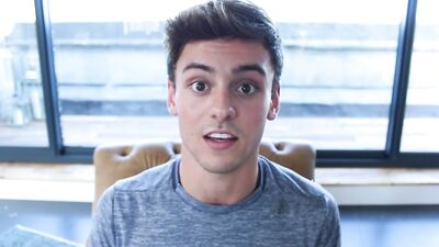 Tom Daleys Gay Porn Switch-Up: Cocktails to Mocktails - Muscle Boy Short Films!